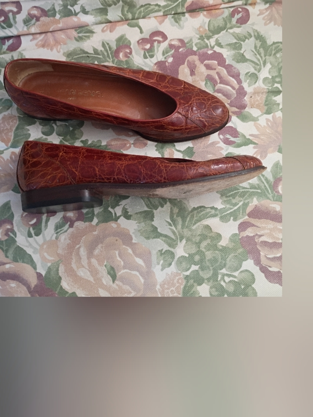 ❤️HENRI BENDEL ITALY REAL CROCODILE FLATS SHOES SZ 38 8 - Picture 3 of 6